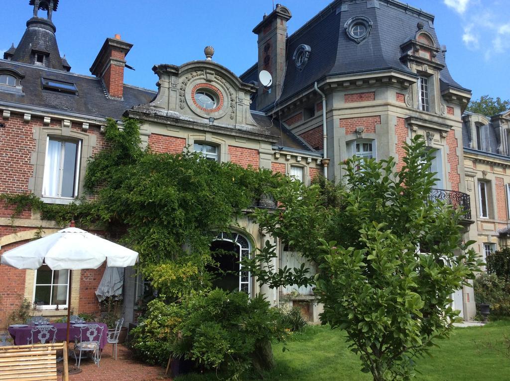 Chateau De Bertreville Bed & Breakfast Екстериор снимка